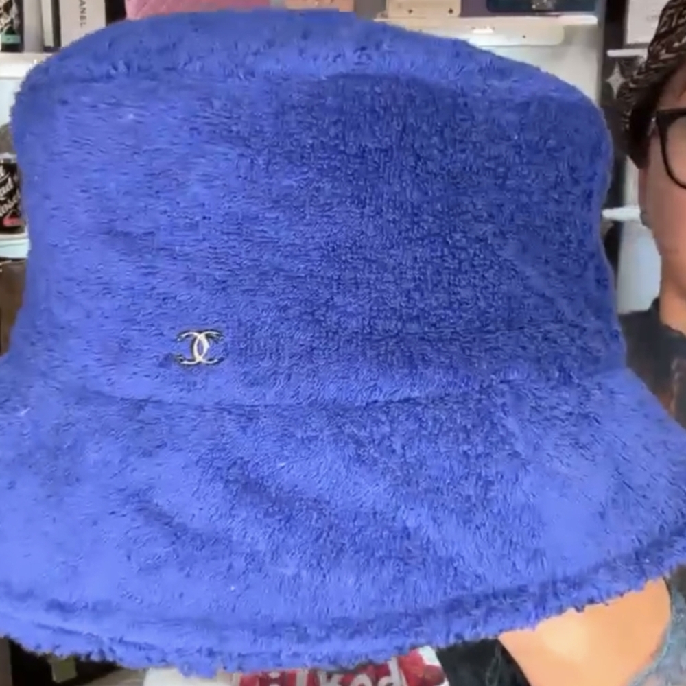 Chanel Bucket Hat Blue Authentic Collection Size Large - Picture 3 of 7